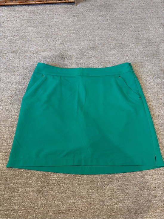 Dresses & Skirts - Women's Green A-Line Golf Skirt
